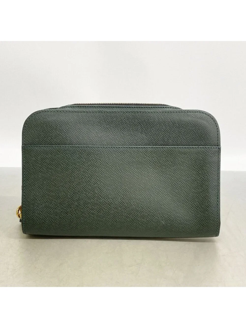 Louis Vuitton Clutch Taiga Baikal Epi
